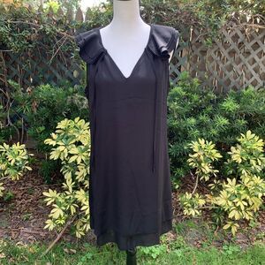 Glamaker Size M Black Tie Front Ruffle Neck Chiffon Sleeveless Knee Length Dress